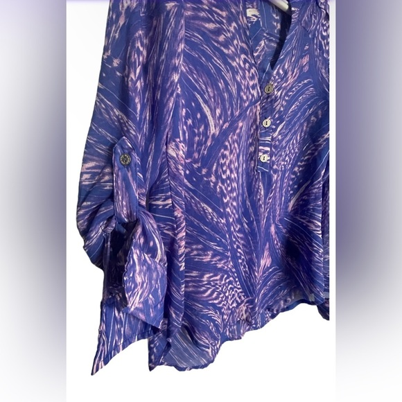 Guess Tops | Guess Long Sleeve Printed Blouse | Color: Blue/purple | Size:XS - Picture 3 of 8